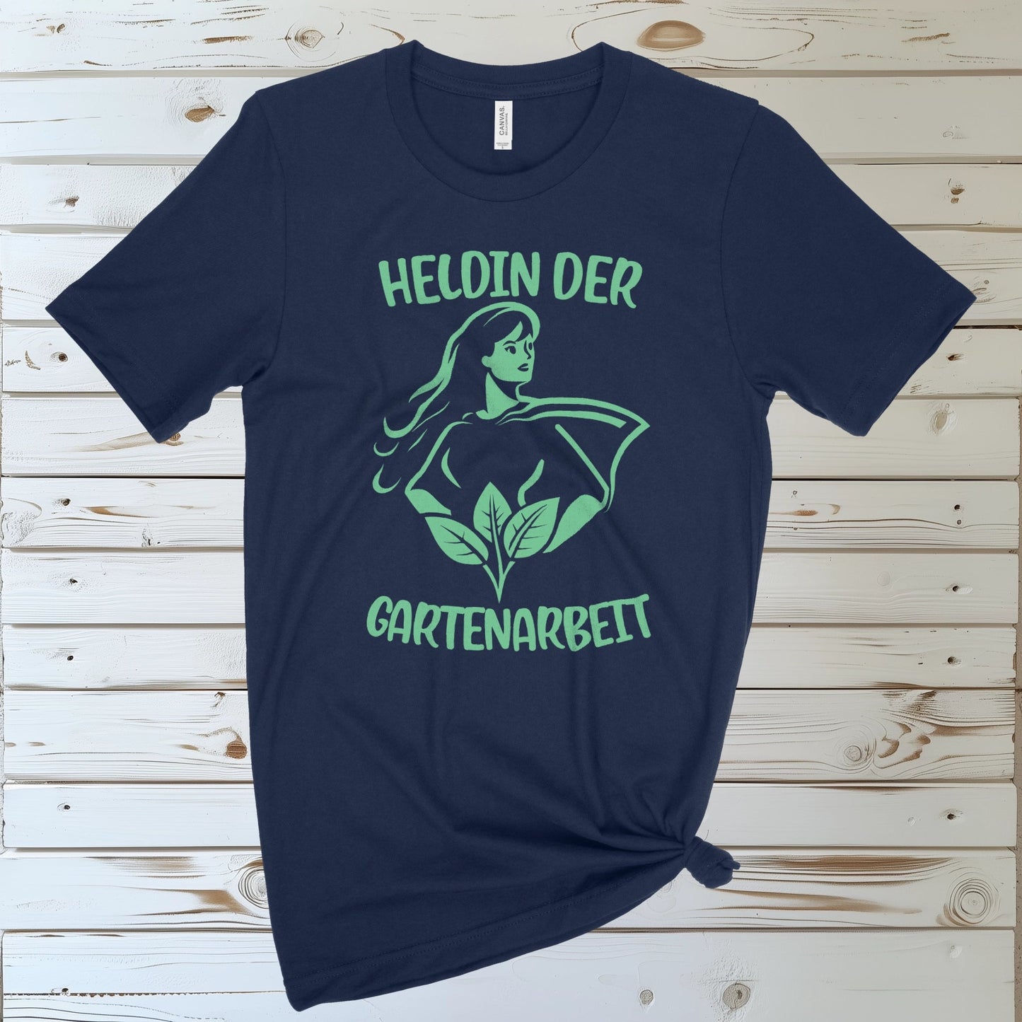 Heldin der Gartenarbeit | T-Shirt